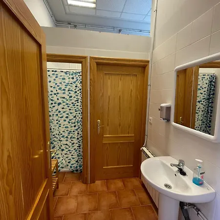 El Vagon Bar-albergue Hostel