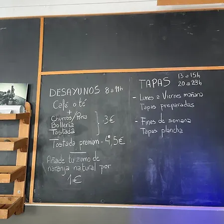 Hostel El Vagon Bar-albergue Béjar