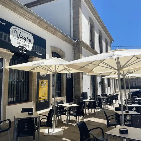 El Vagon Bar-albergue *